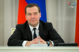 Медведев в своей авторской статье объявил курс на перемены «Единой России»