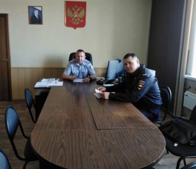 Начальник МО МВД России «Емельяновский» с рабочим визитом посетил отдел полиции в селе Сухобузимское